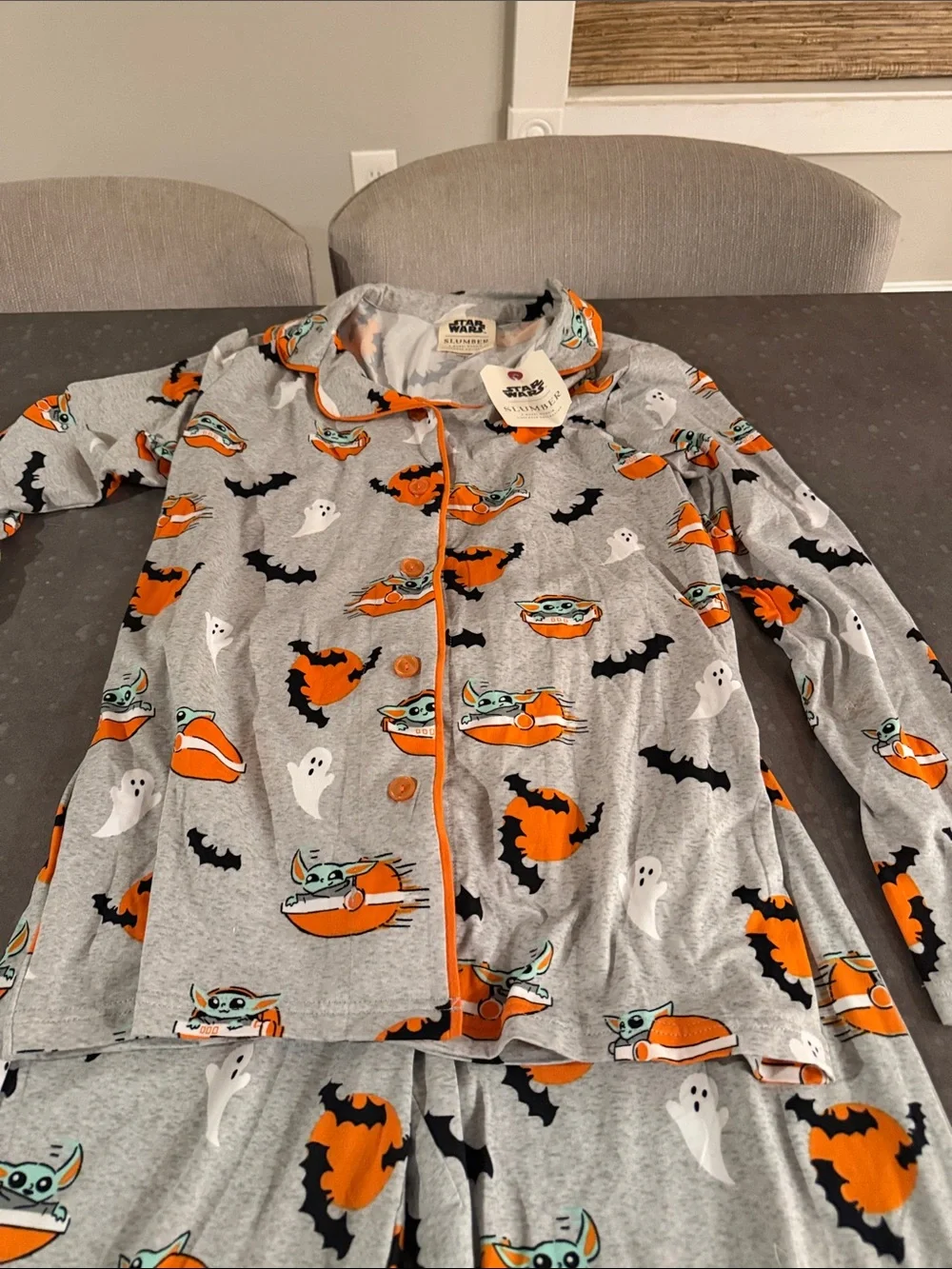 Star Wars Unisex Mens or Women’s size small pajama set with Grogu